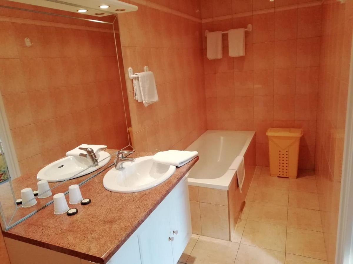 Cosy Flat With Pool In Quend Plage Les Pins Exterior photo